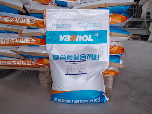 4%、10%妊娠母豬復合預混合飼料